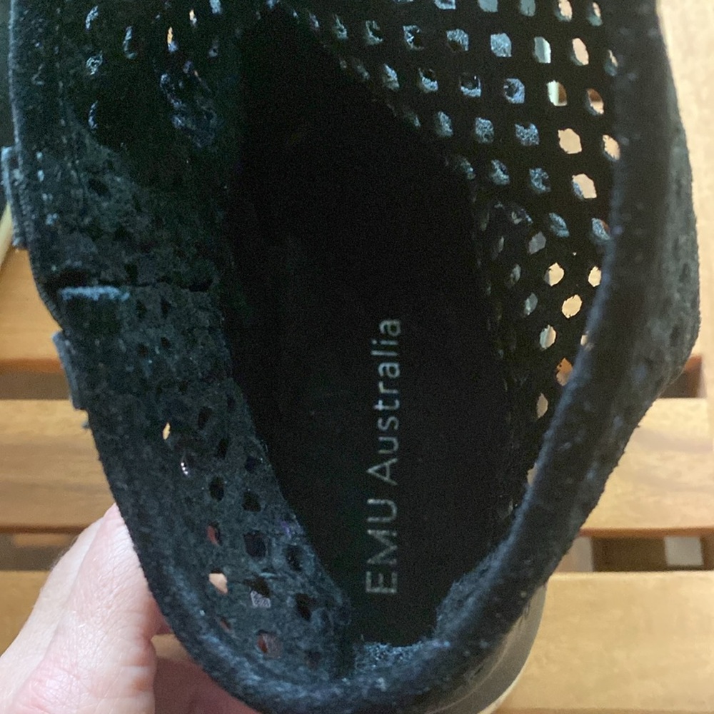 Emu Australia Numeralla Perforated Black Suede Leather Ankle Boot Women'… - Picture 13 of 13